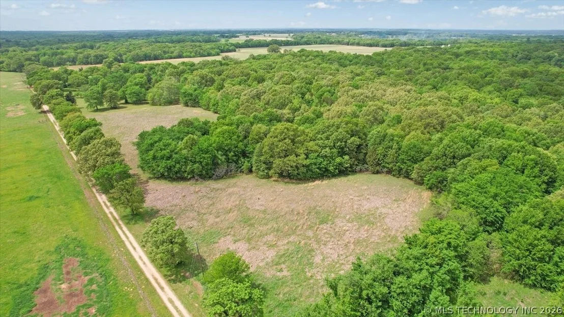 Photo of 900 W Hardesty Road