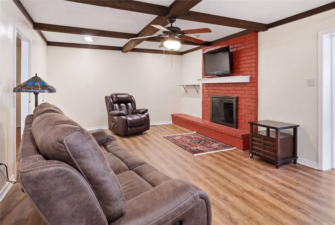 Photo of 8217 Meadow Drive