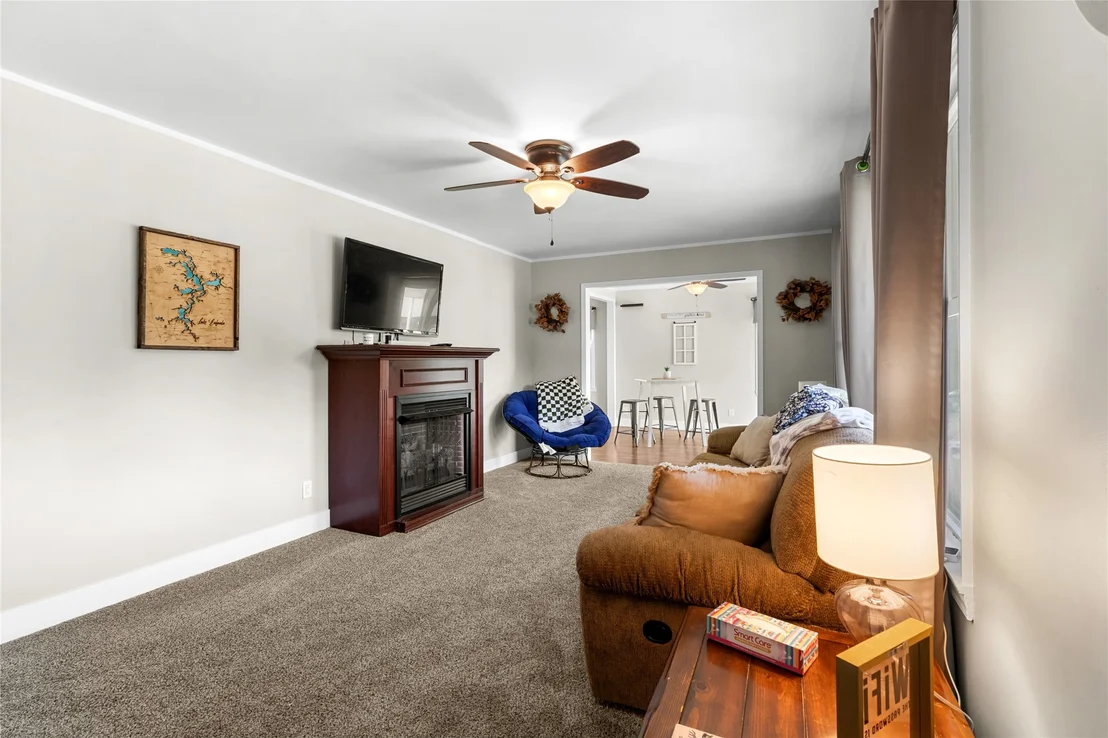 Photo of 401 High Street