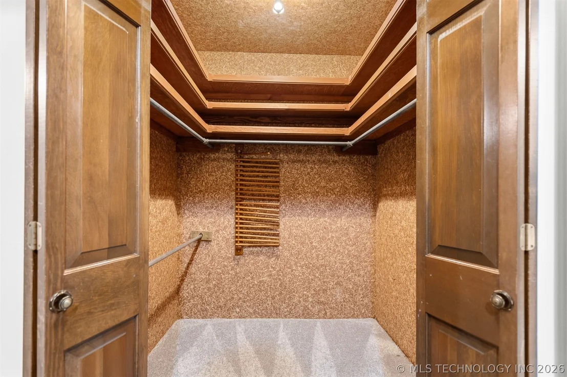Photo of 521 Circle Drive