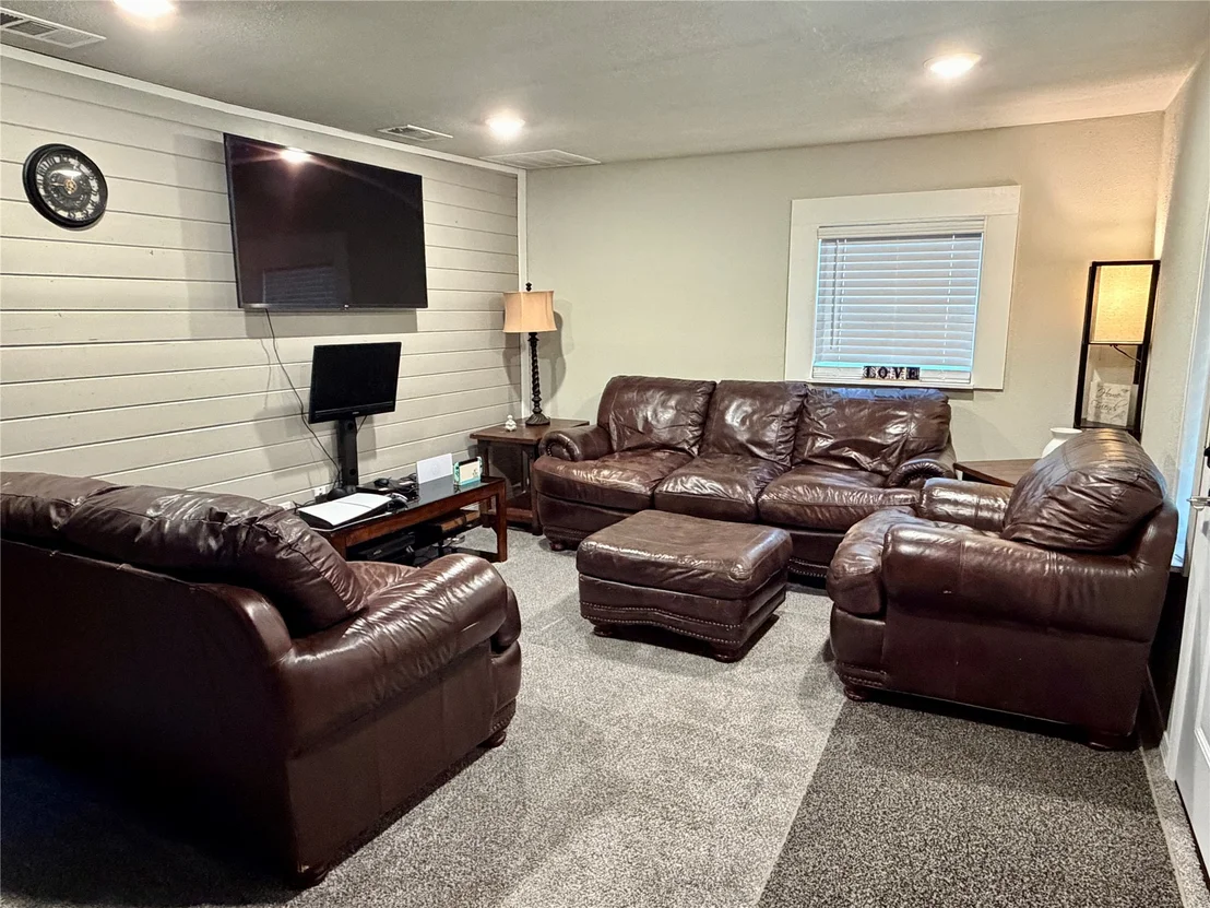 Photo of 120482 S 4110 Road