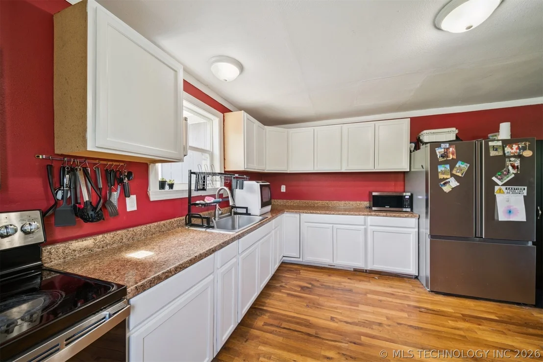 Photo of 237 N Chase Street