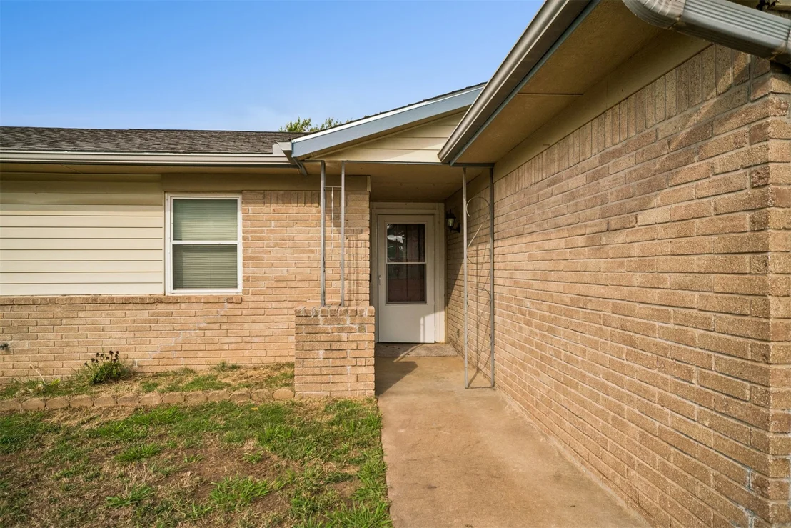 Photo of 903 Holmes