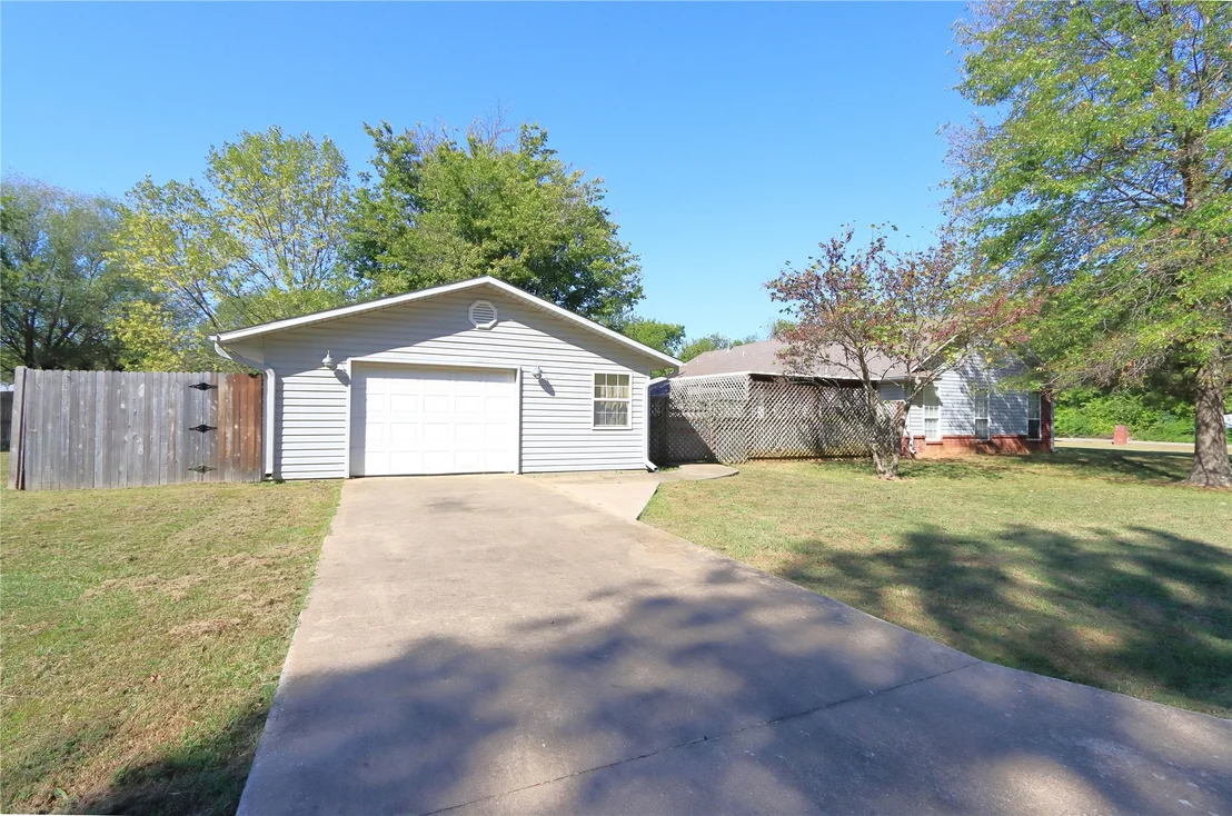 Photo of 1508 SE 6th Street