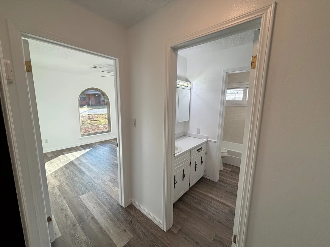 Photo of 367 W Cliff Drive