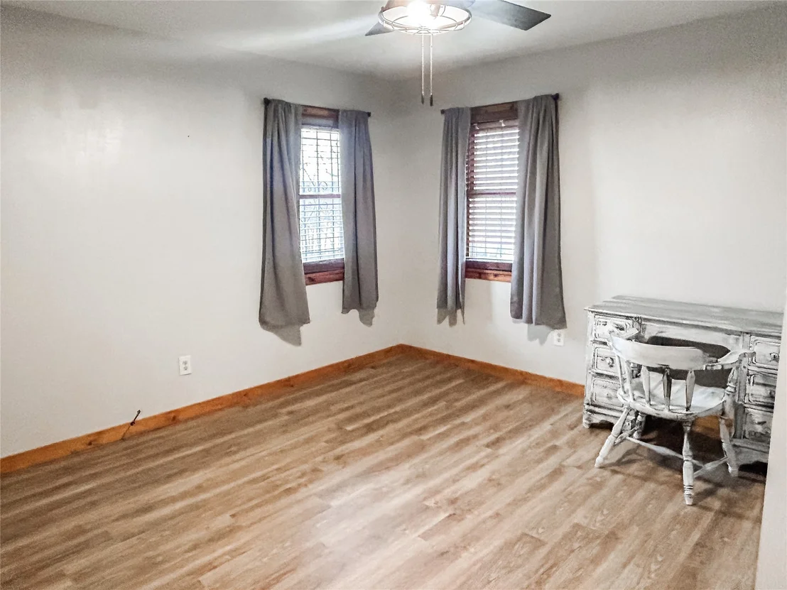 Photo of 589 Mohawk Drive