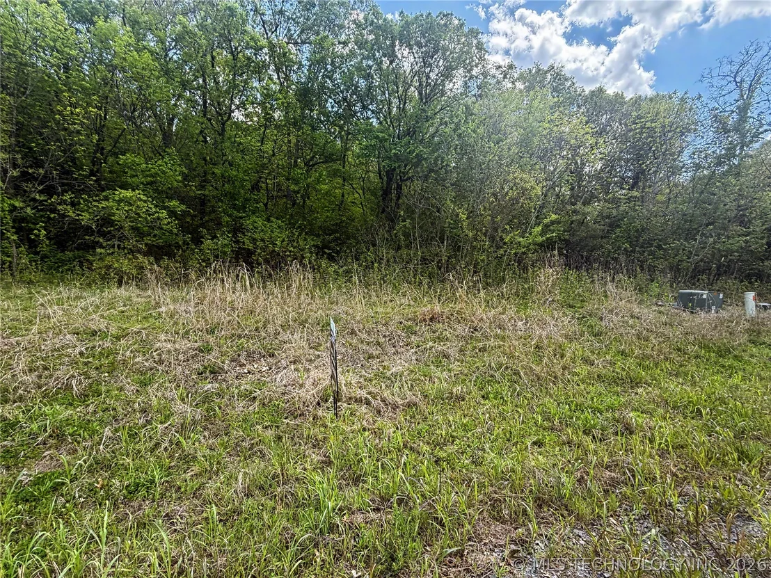 Photo of 421 S Thunder Road