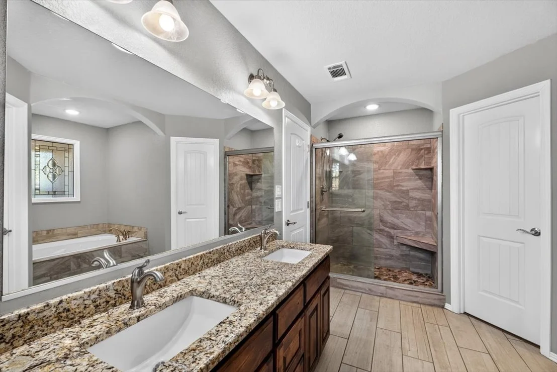 Photo of 301 Eagle Crest