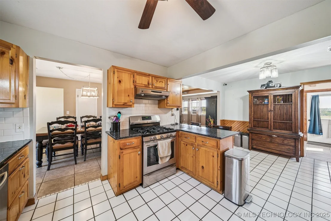 Photo of 109159 S 4210 Road
