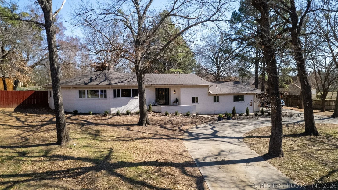 Photo of 2232 Gershwin Drive