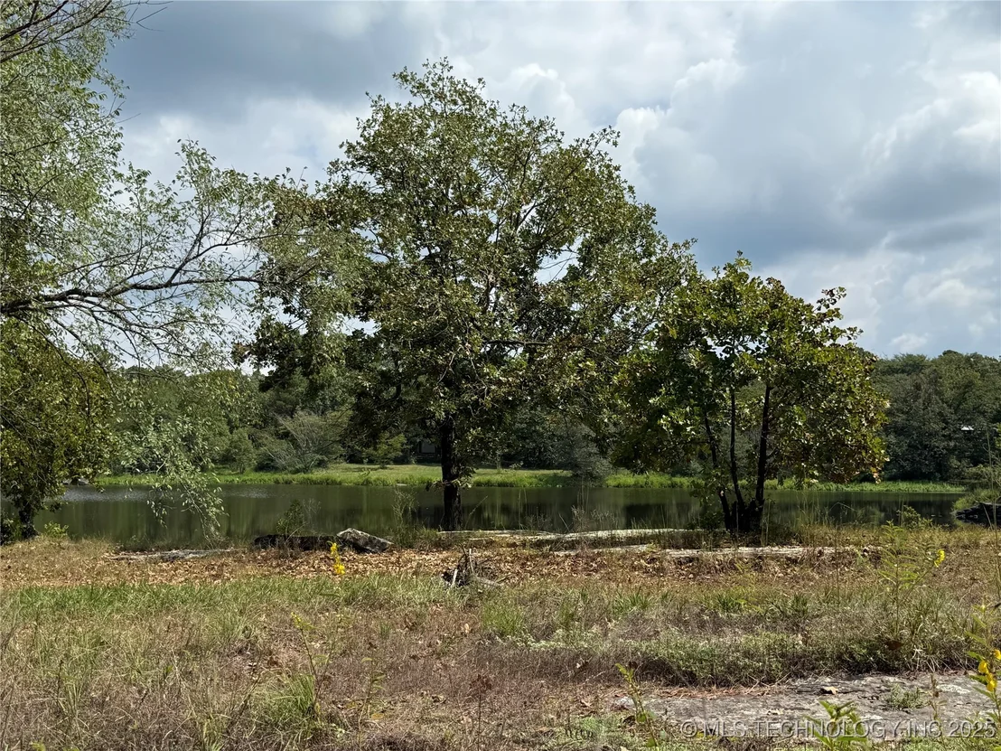 Photo of 319 Lake Drive