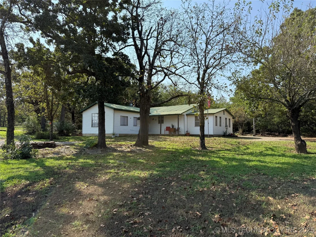 Photo of 319 Lake Drive