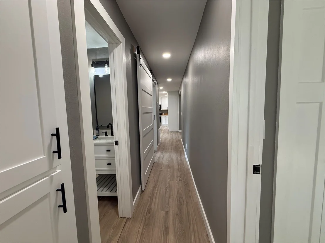 Photo of 702 6th Avenue