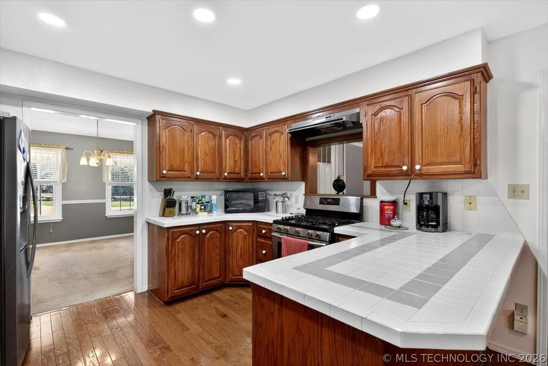Photo of 36602 Ridge