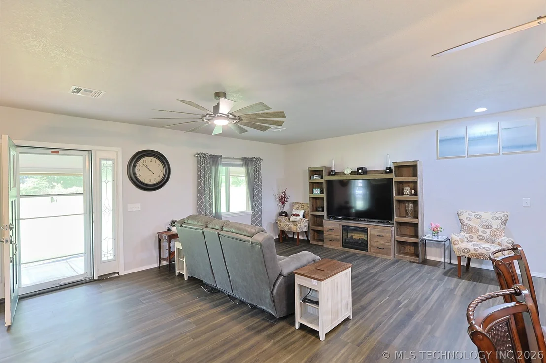 Photo of 424398 Texanna Road