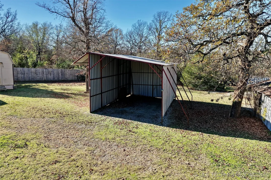 Photo of 233 Betty Road