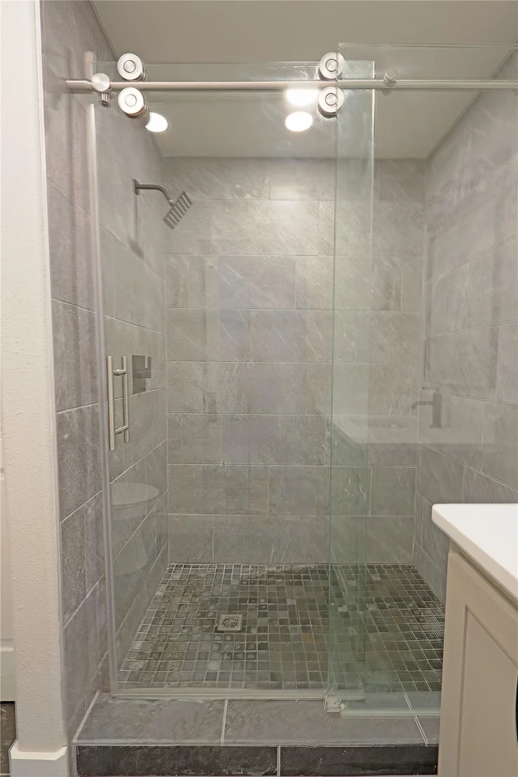 Photo of 8441 Old Taft Road