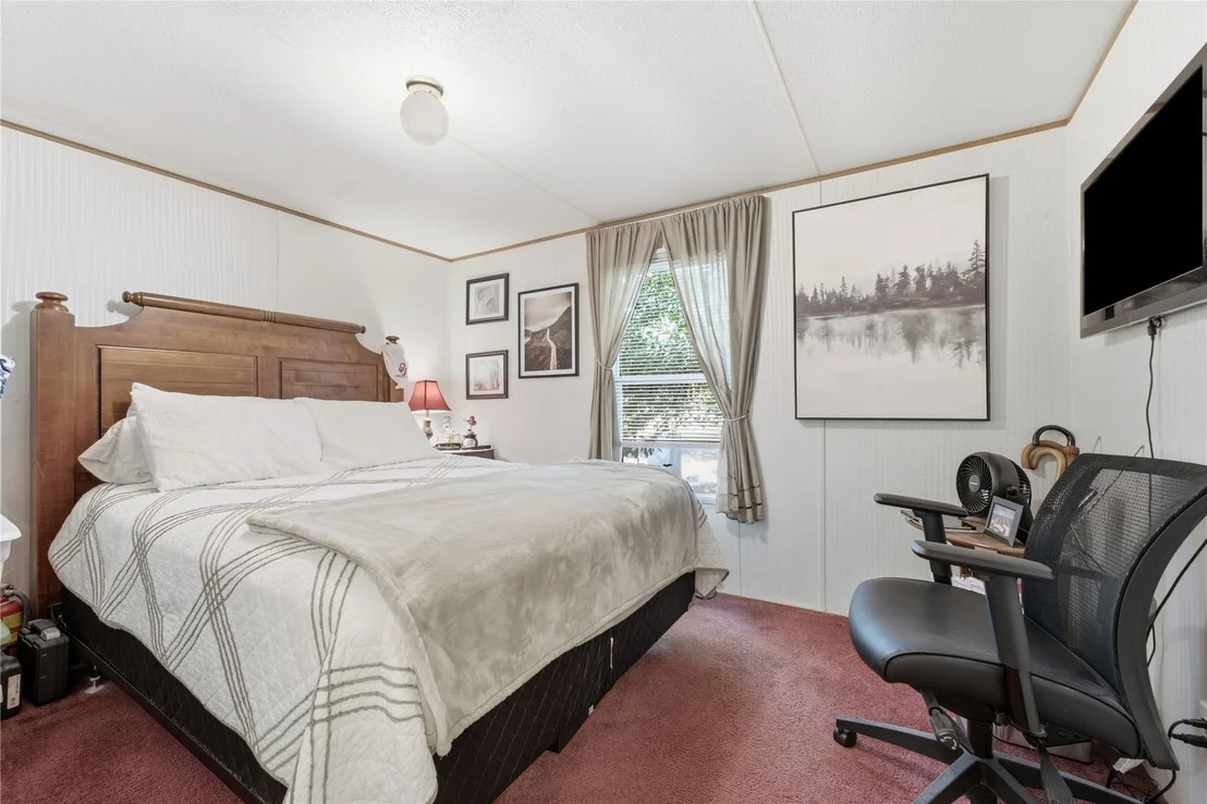 Photo of 73997 S 320 Road
