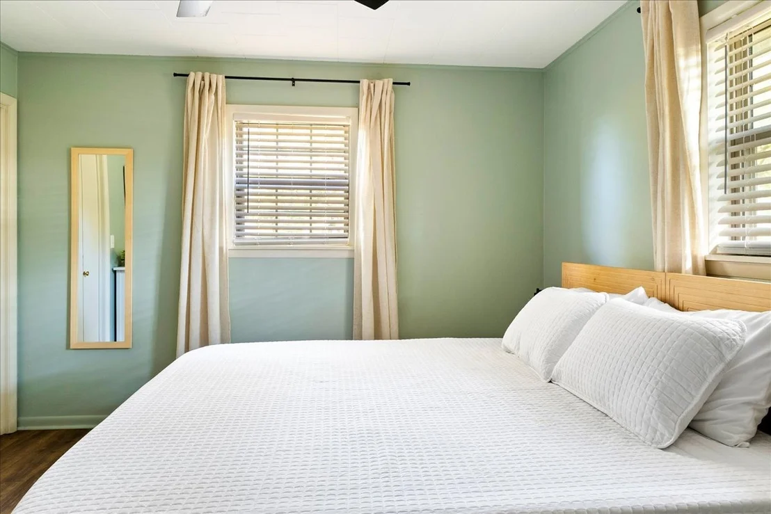 Photo of 1614 Sherwood Road