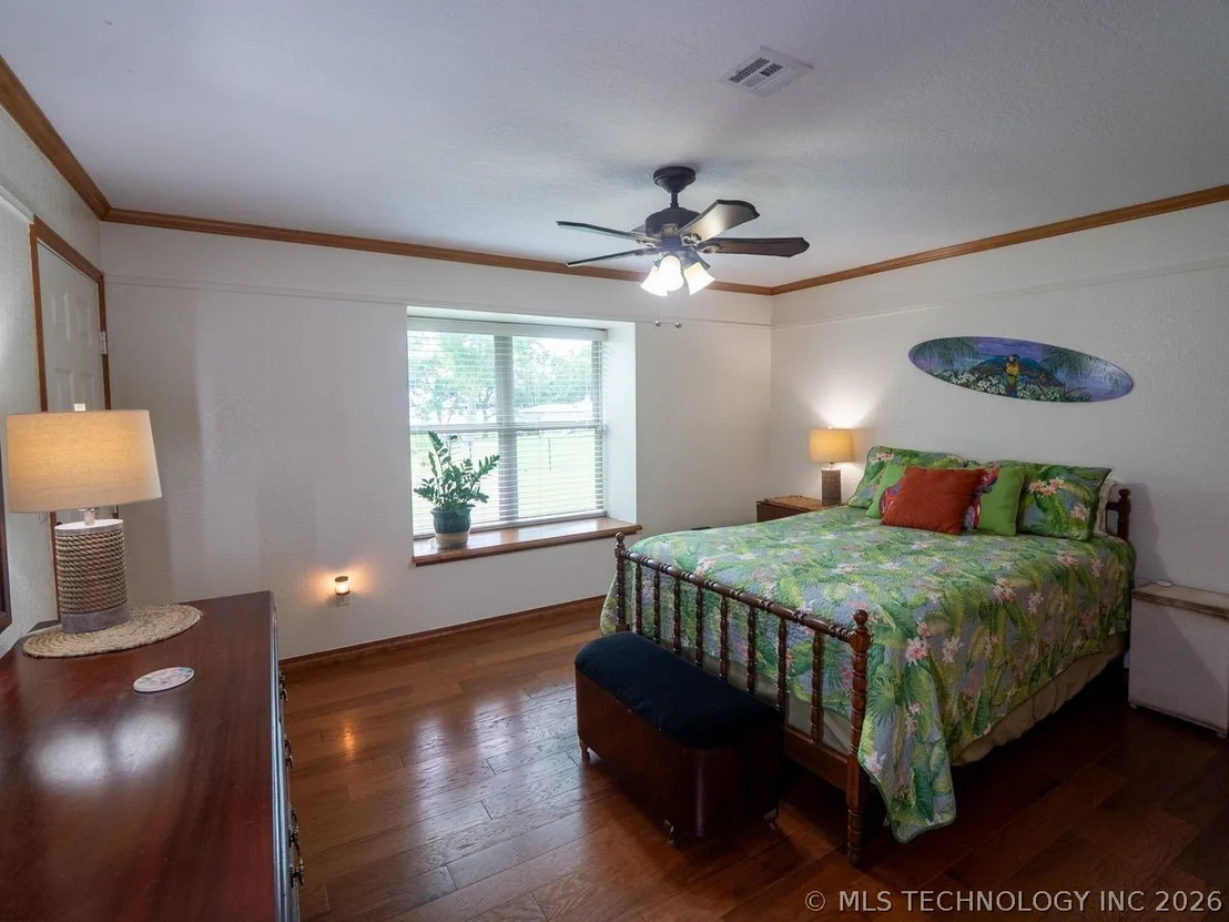 Photo of 8567 Lake View Drive