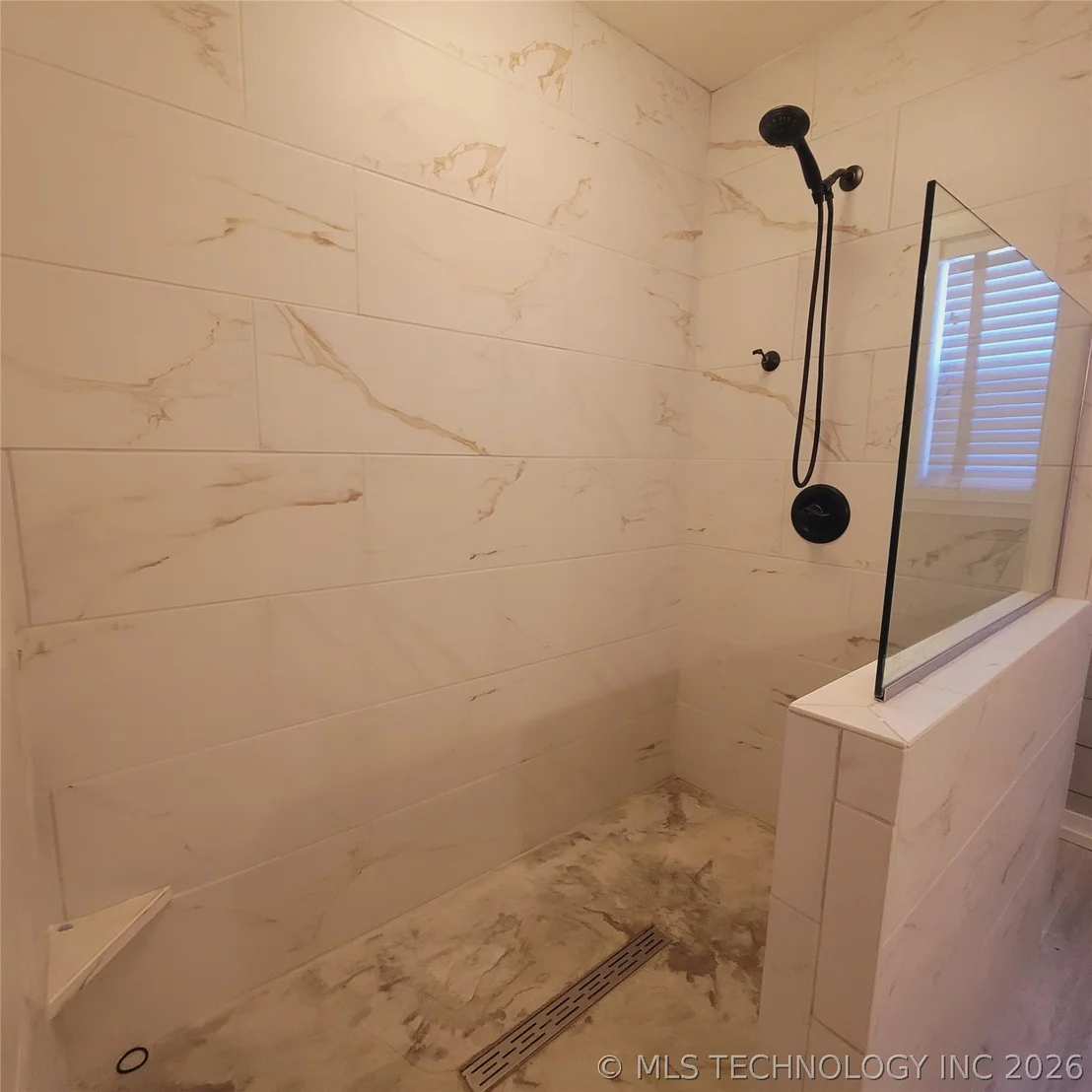 Photo of 105 Lakeview Drive