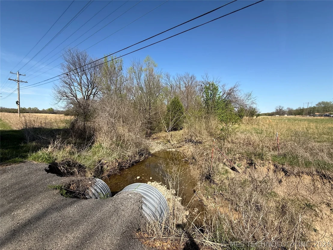 Photo of 32 E Coon Creek