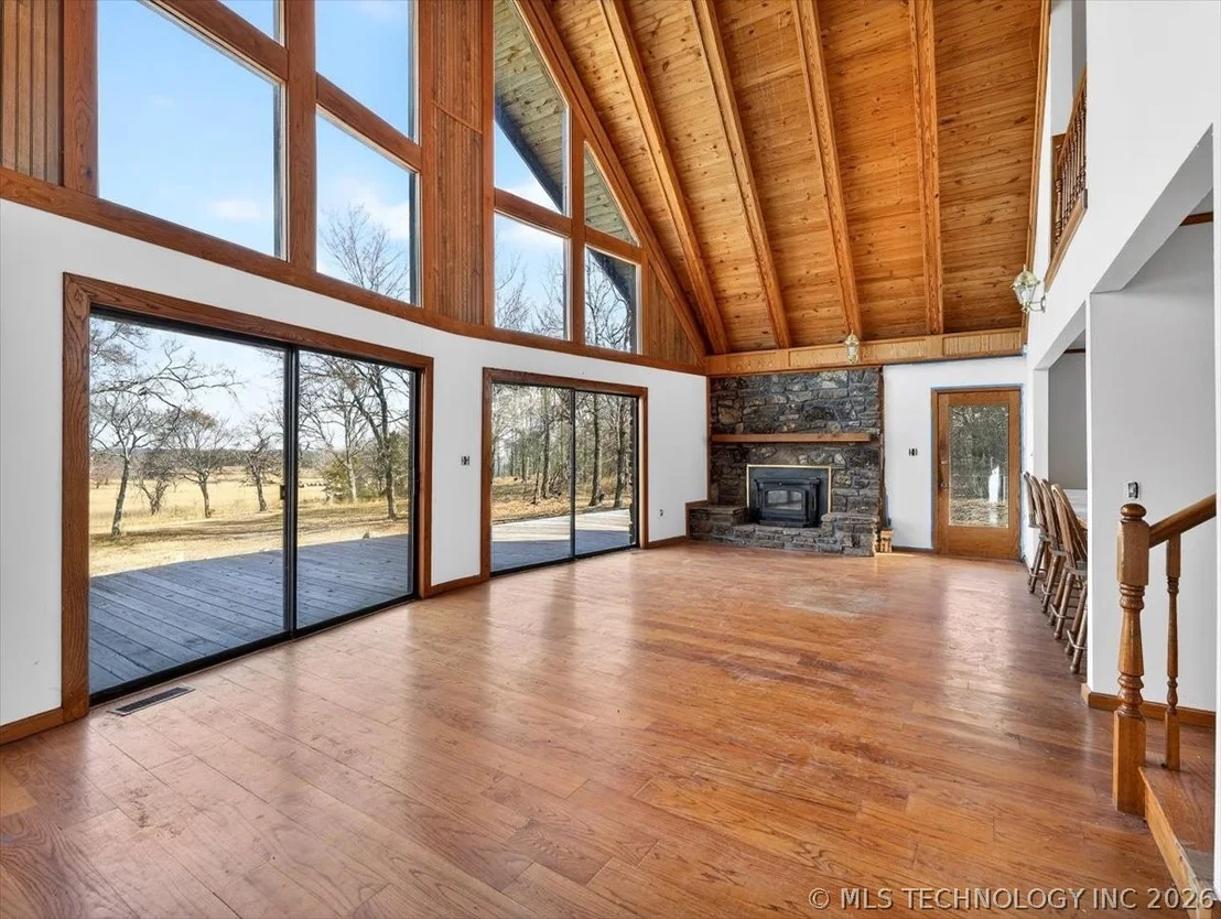 Photo of 22191 Carters Lake Road