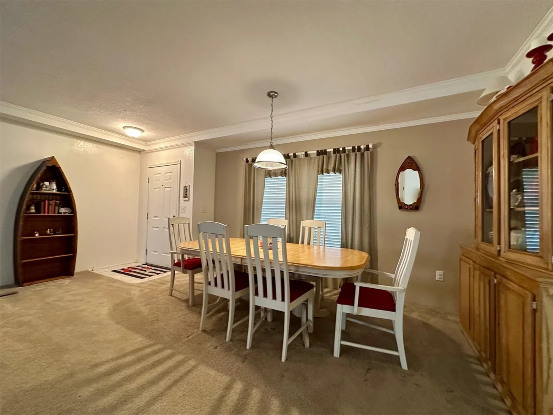 Photo of 3943 Surf Road