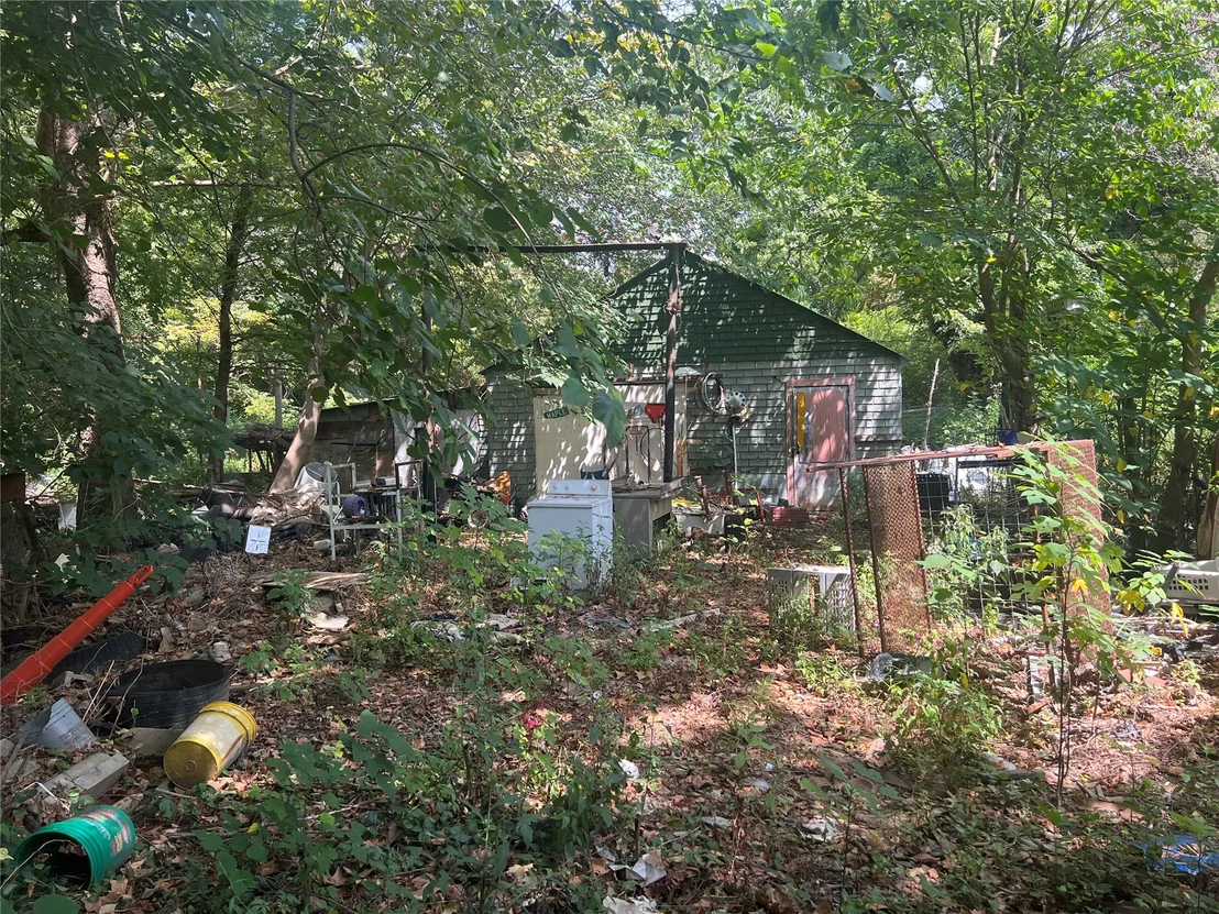 Photo of 494 Red Feather Road