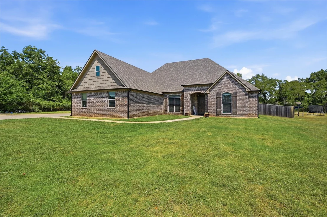 Photo of 106 Highland Drive