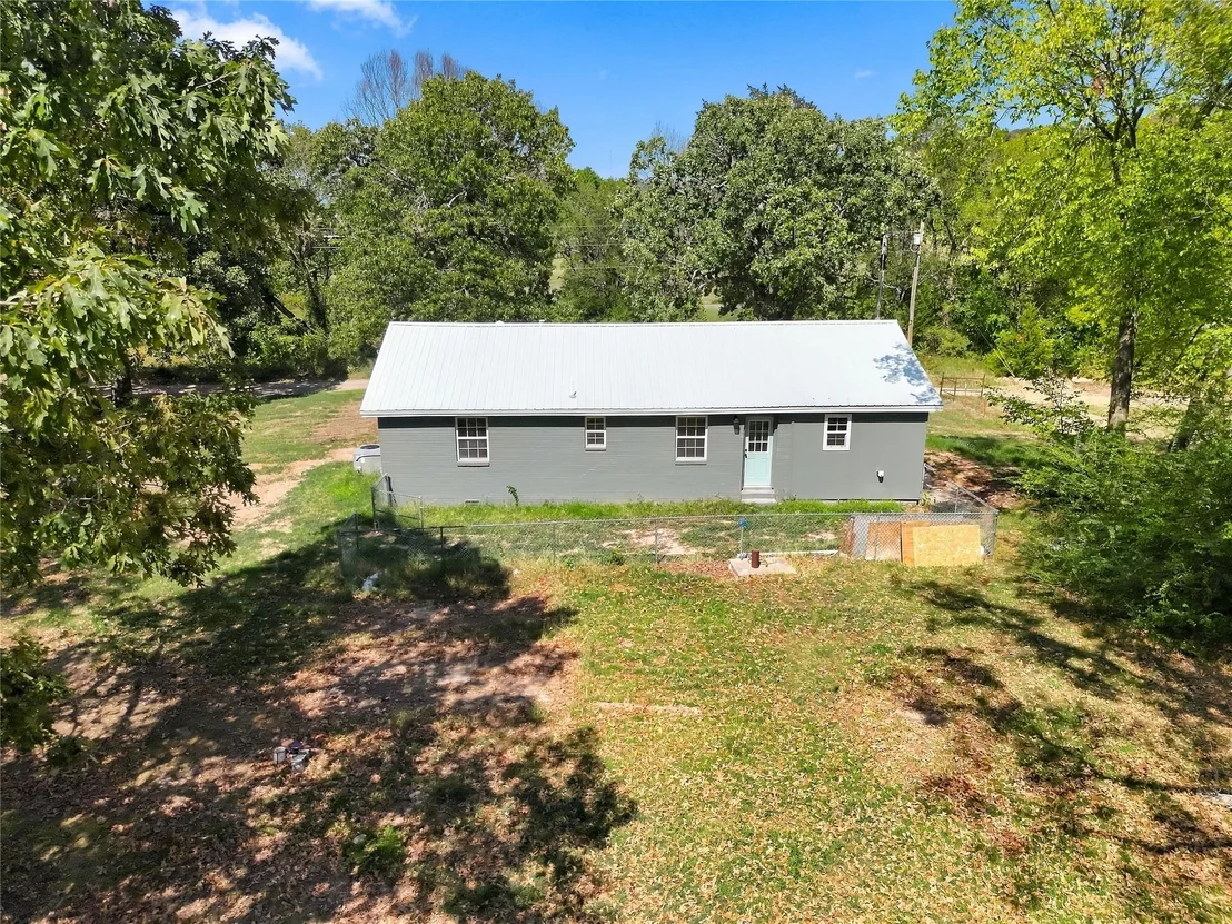 Photo of 471846 E 0840 Road