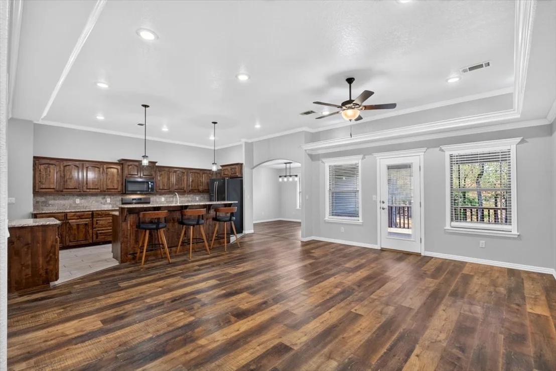 Photo of 301 Eagle Crest