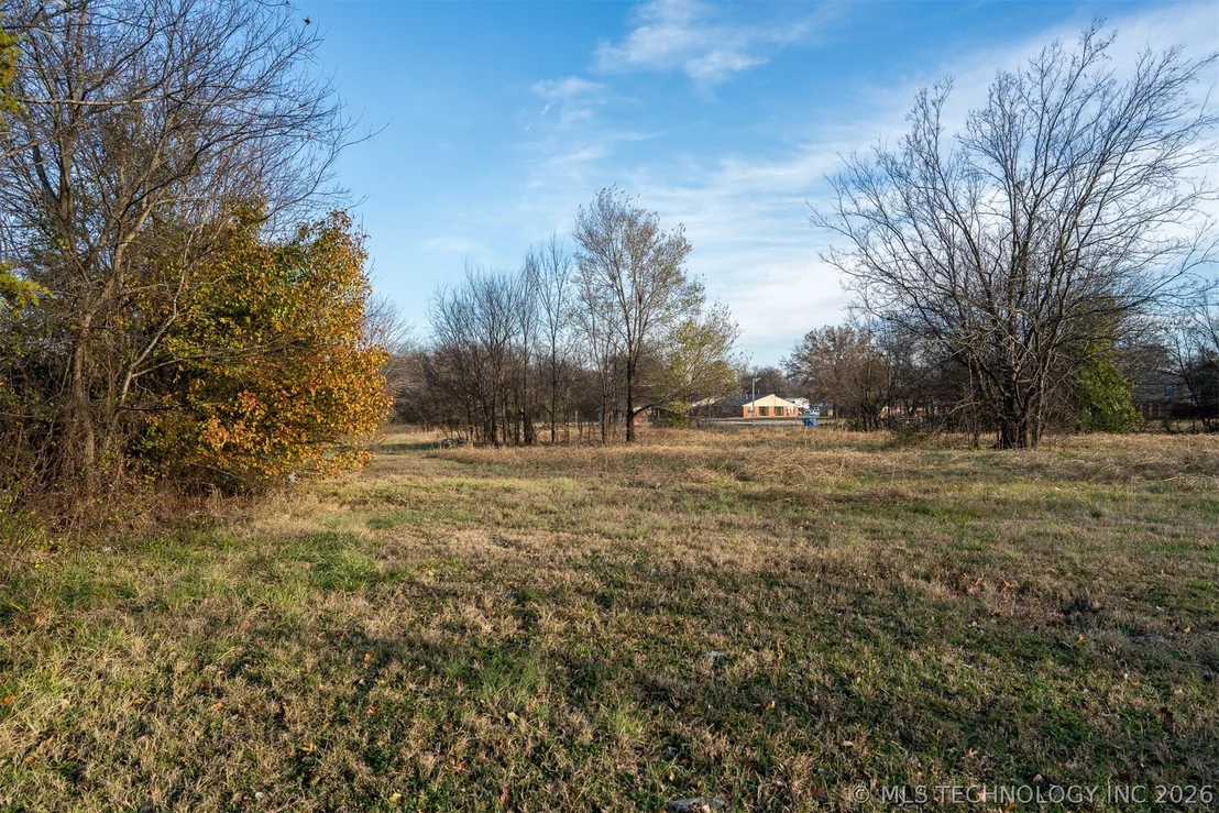 Photo of 8 N Pierce Avenue