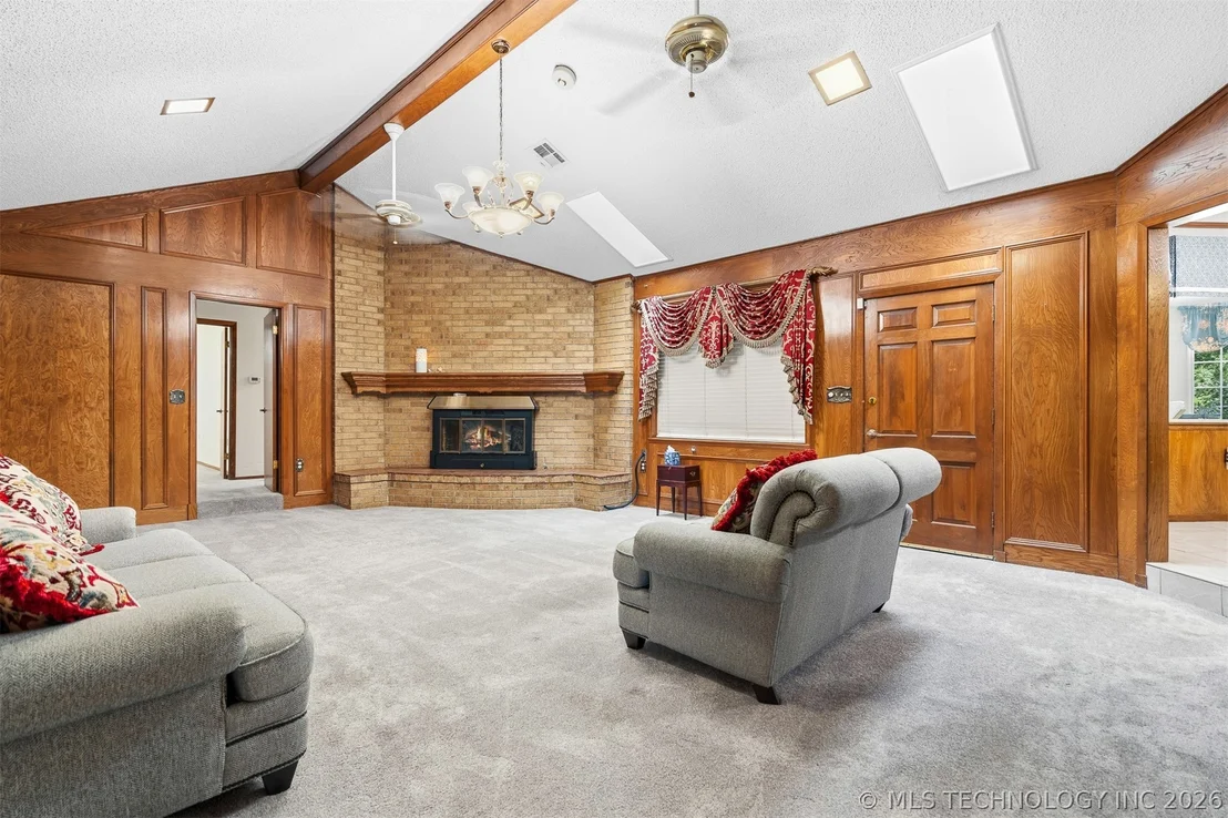 Photo of 521 Circle Drive