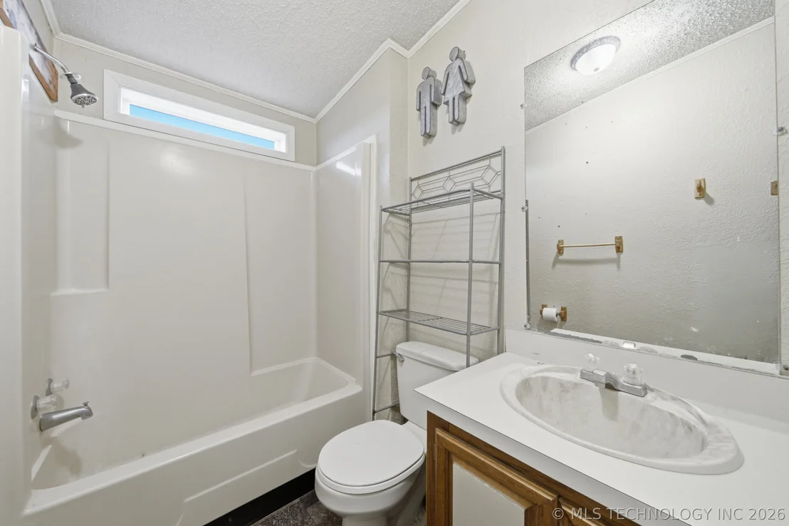 Photo of 29982 Dustin Road