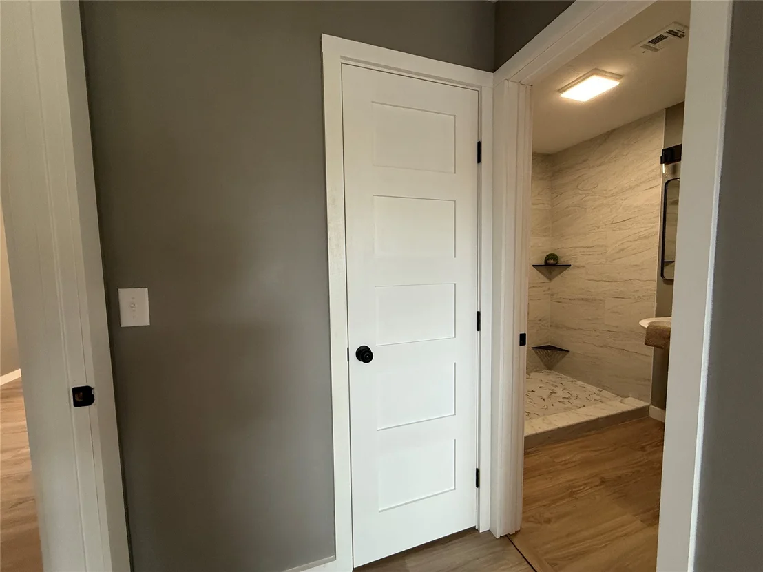 Photo of 702 6th Avenue