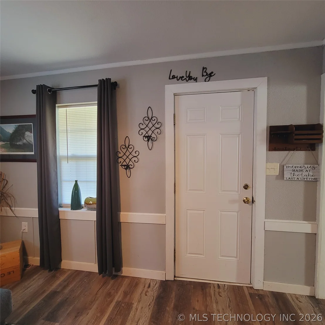 Photo of 232 E Elm Street