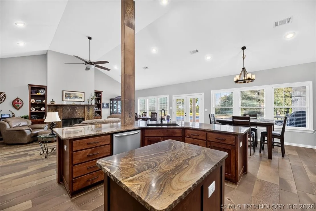 Photo of 34479 Cooper Road