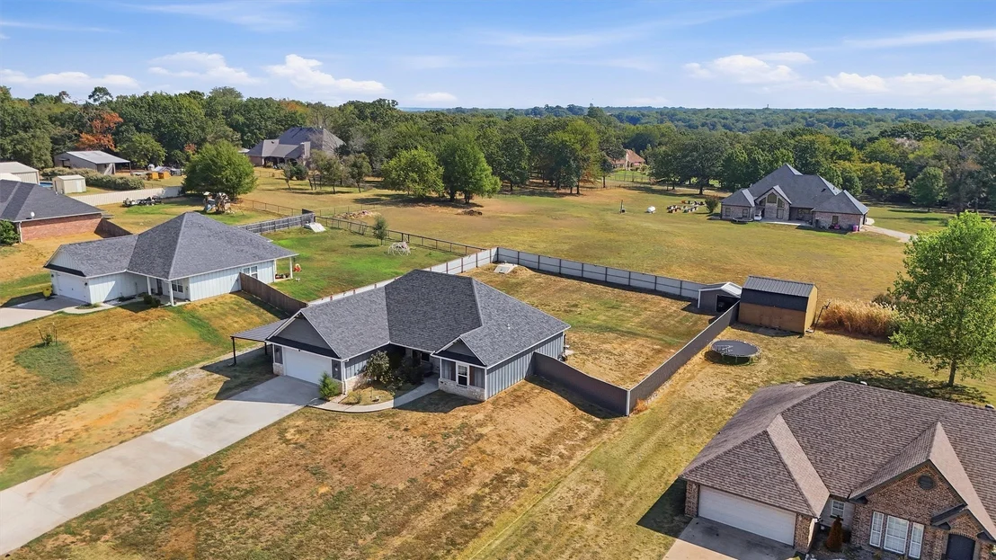 Photo of 140 Oak Lane