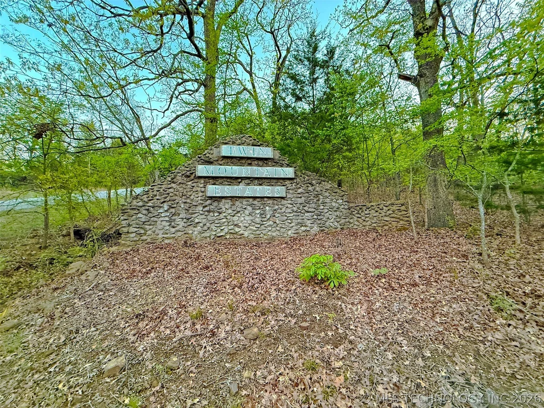 Photo of 24 Holiday Lane