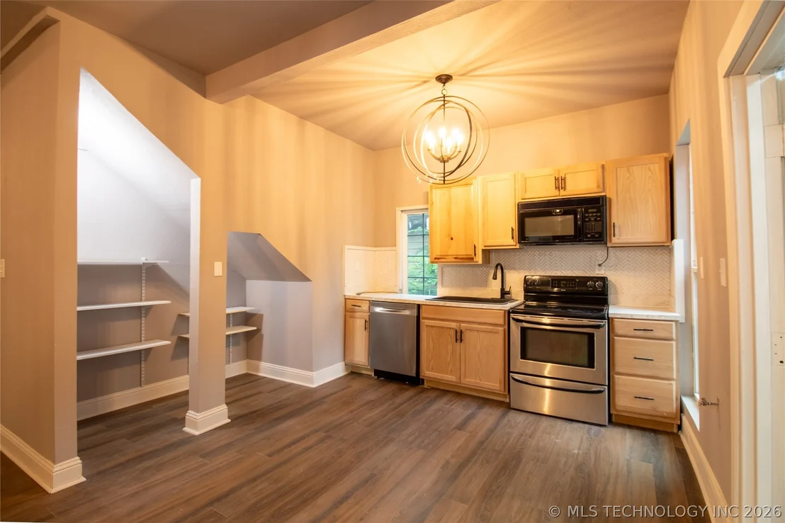 Photo of 1203 Cherry Street