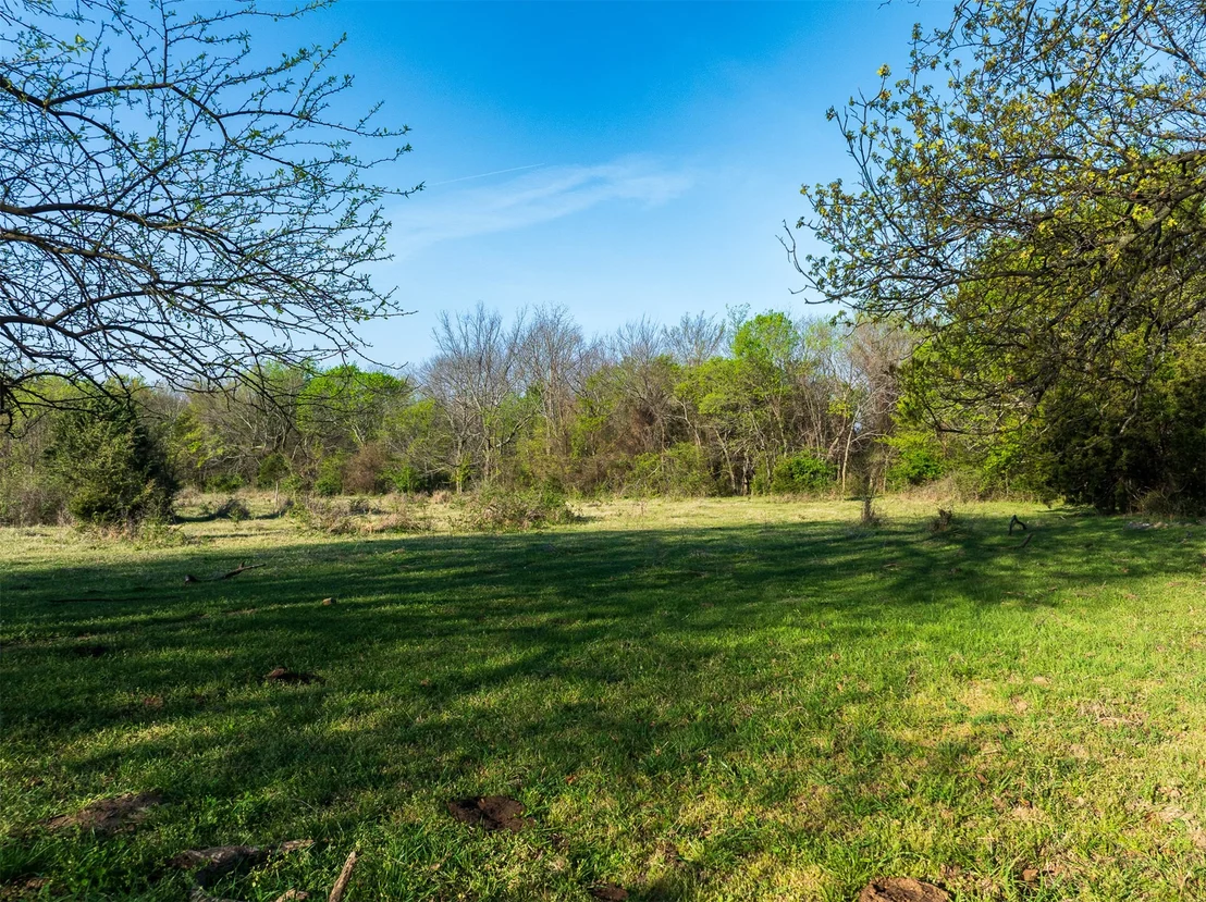 Photo of 20 E 1120 Road