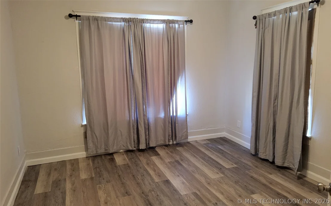 Photo of 711 W Beech
