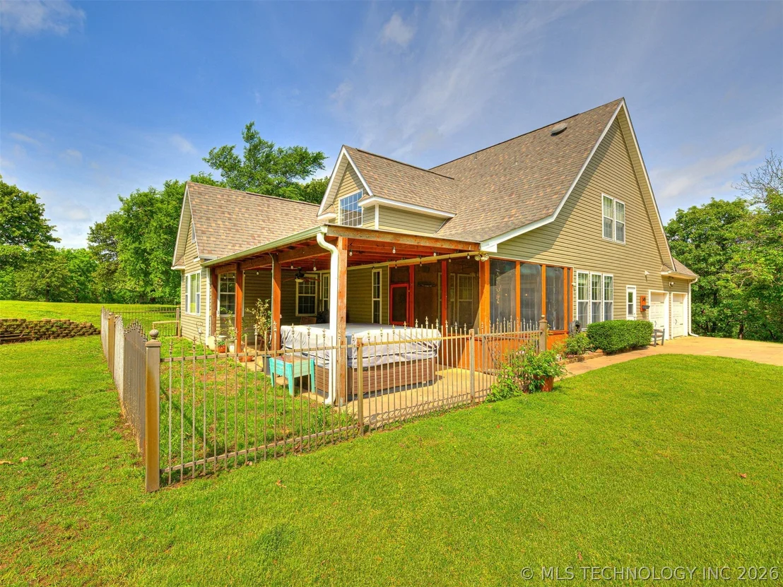Photo of 2485 Avalon Drive
