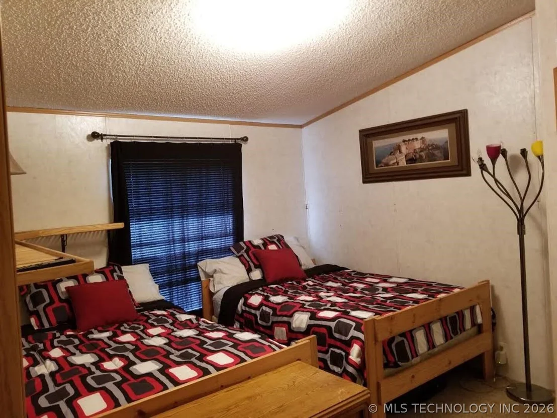 Photo of 141 Hickory