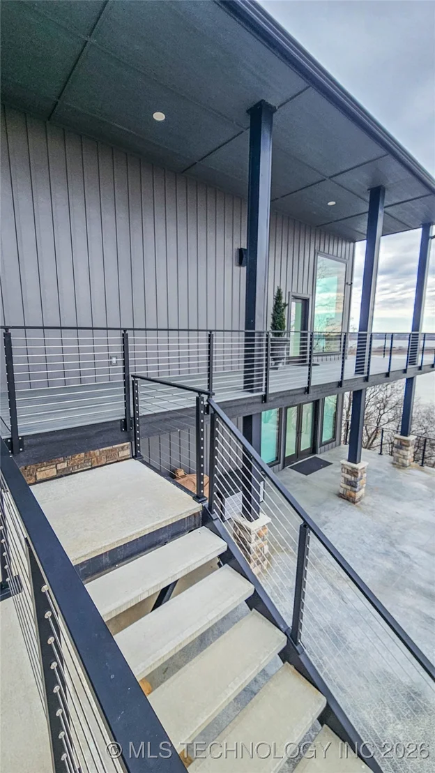 Photo of 417188 Mockingbird Lane