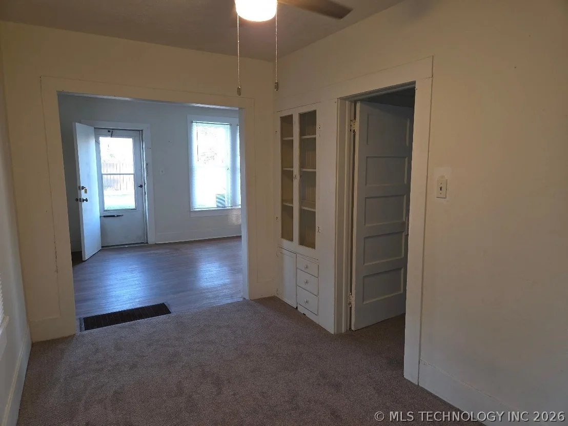Photo of 309 W Foley