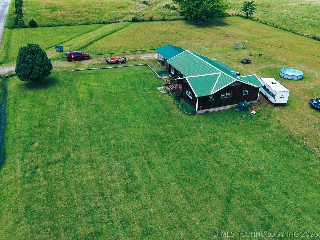 Photo of 24508 Calhoun