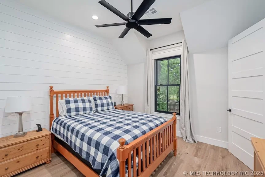 Photo of 12427 Atlantic Drive