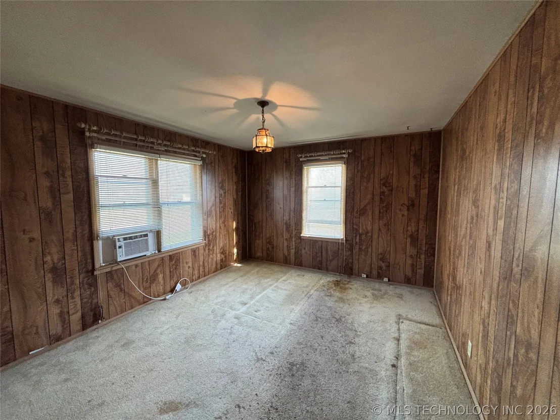 Photo of 902 Roosevelt